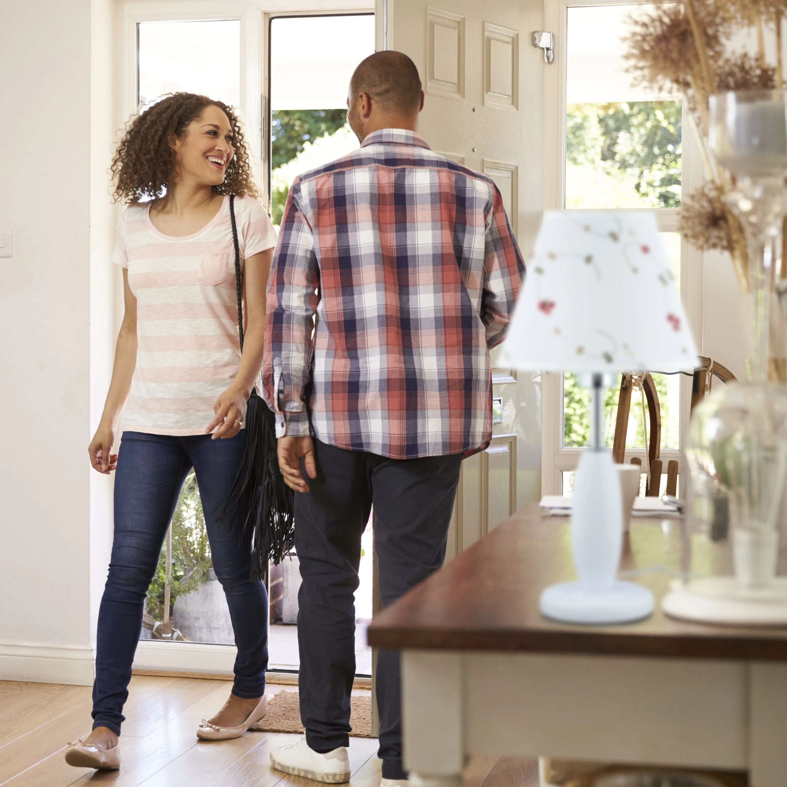 Relaxdays Tischlampe Blumen – Bild 5